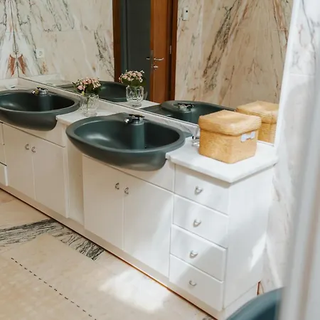 Villa Regina Beach - With Private Pool