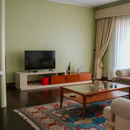 Regina Beach - With Private Pool *