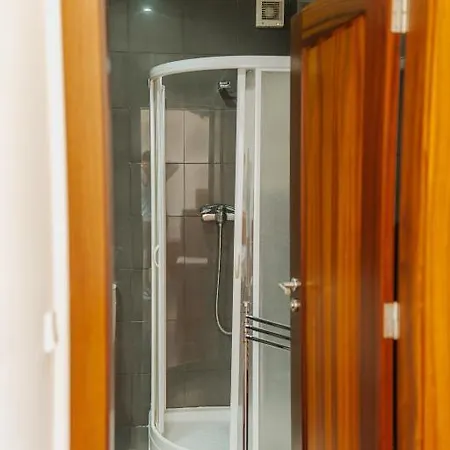 Regina Beach - With Private Pool *