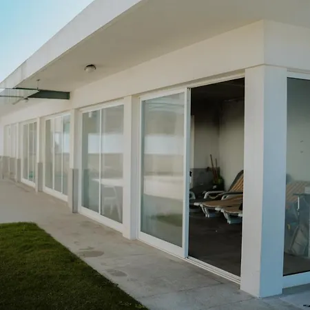 Villa Regina Beach - With Private Pool Viana do Castelo