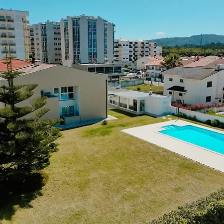 Regina Beach - With Private Pool Villa