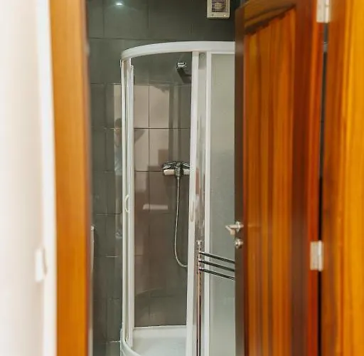 Regina Beach - With Private Pool *