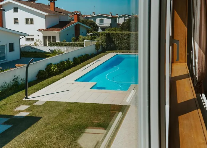 Regina Beach - With Private Pool Villa